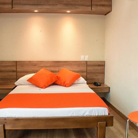Hotel El Lago 1 Pereira Dış mekan fotoğraf