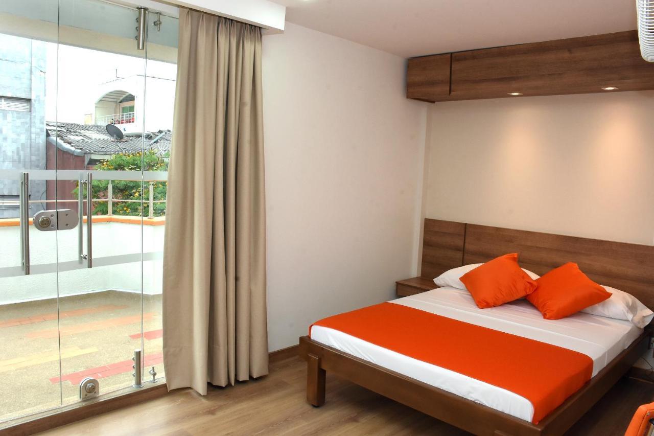 Hotel El Lago 1 Pereira Dış mekan fotoğraf